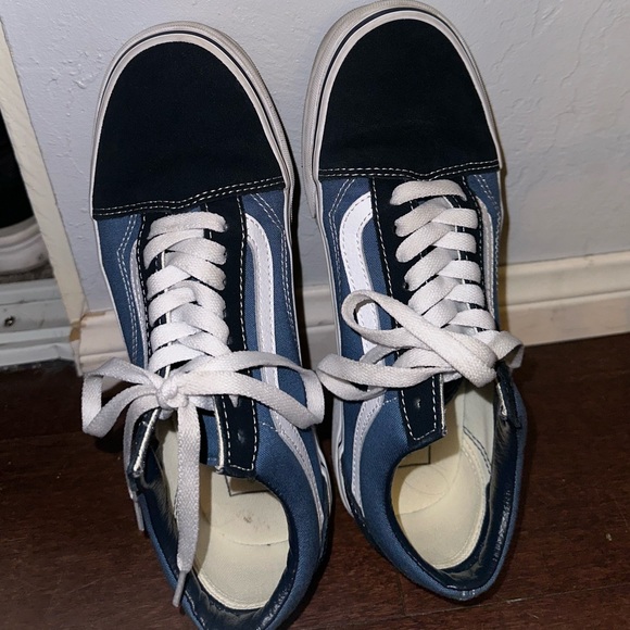 Used Vans ! Old School , NO Box - Picture 1 of 4